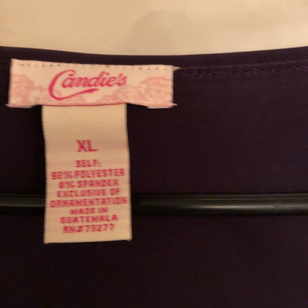 Candie’s Blouse - Picture 4 of 4